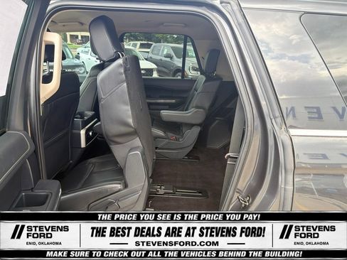 Used 2023 Ford Expedition Max XLT RWD image 38