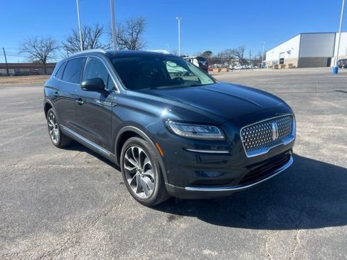 Used 2022 Lincoln Nautilus Reserve w/ Equipment Group 201A image 2