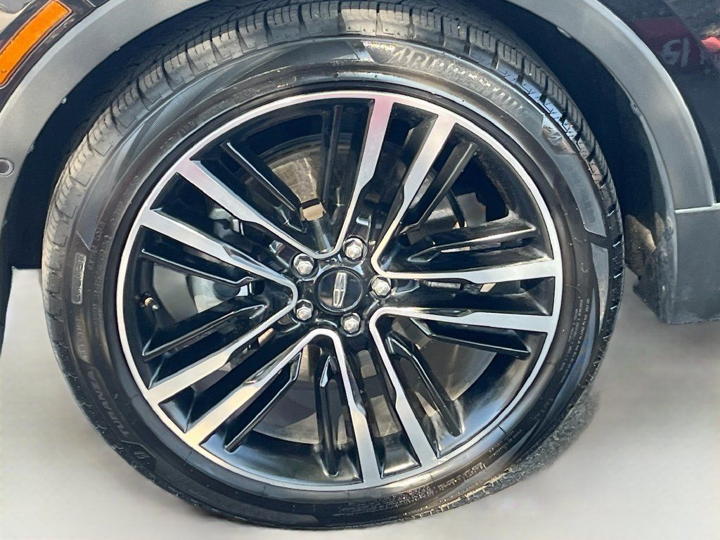 Used 2017 Lincoln MKC Reserve AWD/4WD image 33