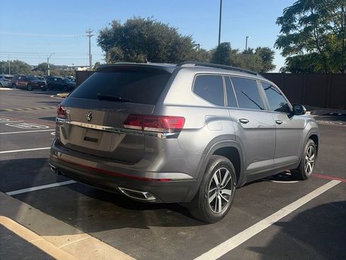 Used 2022 Volkswagen Atlas SE FWD image 4