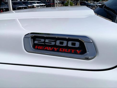 Used 2019 RAM 2500 Tradesman AWD/4WD image 30