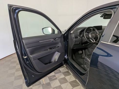 Used 2025 MAZDA CX-5 AWD 2.5 S w/ Preferred Package image 15