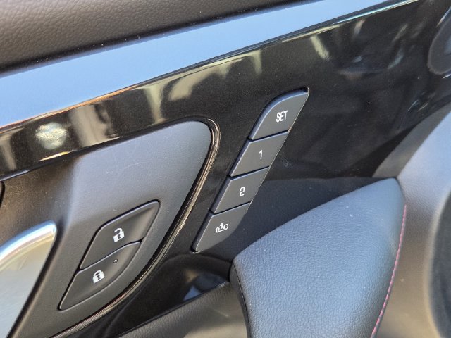 Certified 2025 Chevrolet Blazer RS w/ Driver Confidence II Package FWD image 19