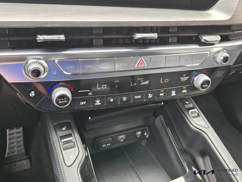 Certified 2024 Kia Telluride SX Prestige X-Pro AWD/4WD image 27