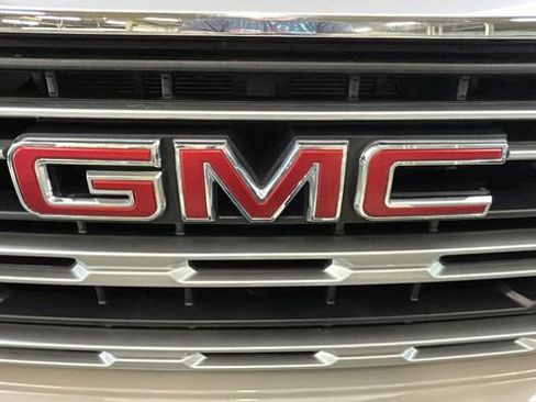 New 2026 GMC Sierra 1500 SLE AWD/4WD image 8