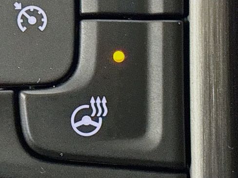 Used 2021 GMC Sierra 1500 Denali w/ Driver Alert Package II image 40