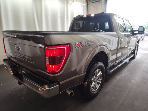 Used 2022 Ford F150 XLT w/ Equipment Group 302A High AWD/4WD image 4