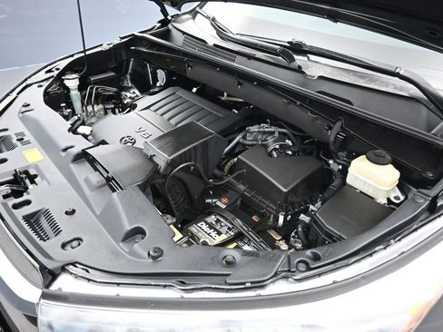 Used 2016 Toyota Highlander Limited image 65