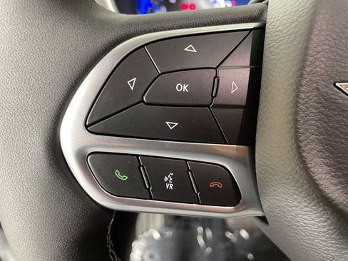 New 2026 Chrysler Voyager LX image 24