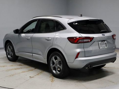 Certified 2024 Ford Escape ST-Line w/ Tech Pack #1 AWD/4WD image 11