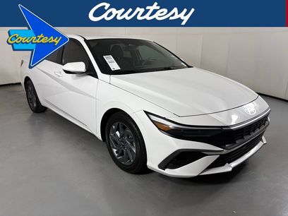 Used 2024 Hyundai Elantra SEL