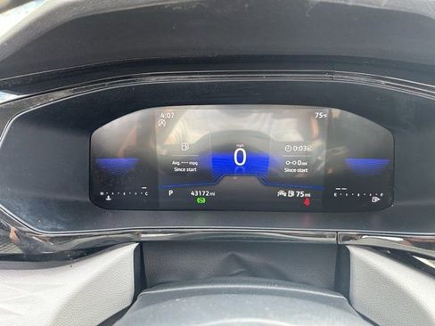 Certified 2023 Volkswagen Taos S FWD image 11