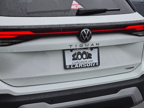 New 2026 Volkswagen Tiguan S AWD/4WD image 12