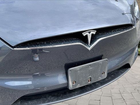 Used 2018 Tesla Model X 100D AWD/4WD image 23