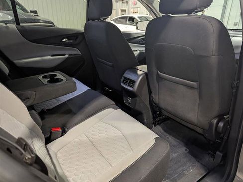Used 2019 Chevrolet Equinox LT image 12