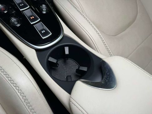 Used 2020 McLaren GT image 29