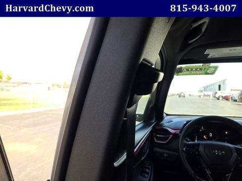Used 2026 Chevrolet TrailBlazer RS AWD/4WD image 29
