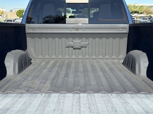 Used 2021 Chevrolet Silverado 1500 LT Trail Boss w/ Convenience Package II image 27