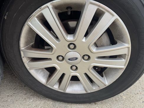 Used 2011 Ford Focus SEL w/ 301A Rapid Spec Order Code FWD image 23