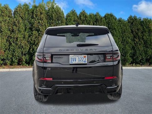 Used 2025 Land Rover Discovery Sport Dynamic SE image 5