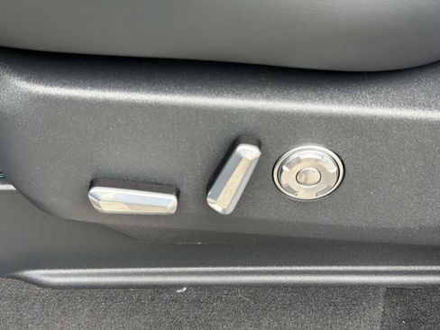 New 2026 Lincoln Navigator Black Label AWD/4WD image 24