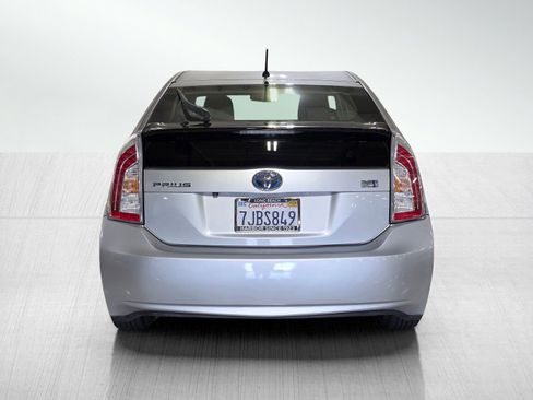 Used 2015 Toyota Prius Two image 6