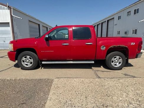 Used 2008 Chevrolet Silverado 1500 LT w/ Power Pack Plus AWD/4WD image 7