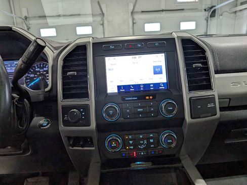 Used 2021 Ford F250 Lariat image 41