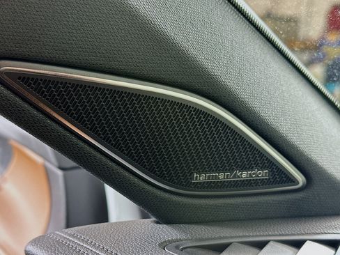 New 2026 Volkswagen Tiguan SEL R-Line image 19