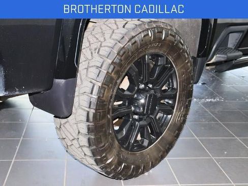 Certified 2022 GMC Sierra 2500 Denali w/ Denali Black Diamond Edition AWD/4WD image 17