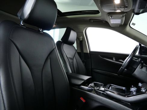 Certified 2023 Lincoln Nautilus Reserve w/ Monochromatic Package AWD/4WD image 8