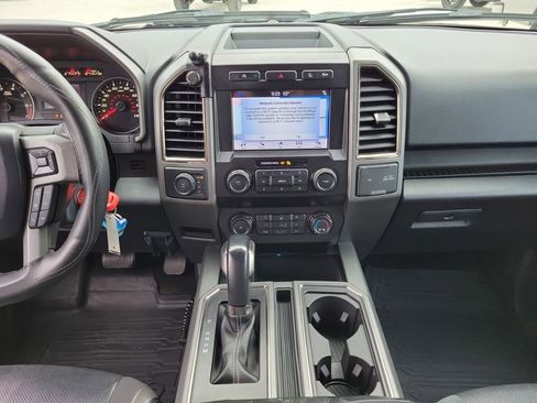 Used 2019 Ford F150 Raptor w/ Equipment Group 801A Mid image 17