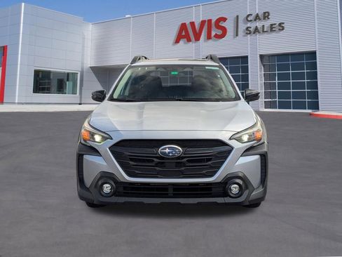 Used 2025 Subaru Outback Onyx Edition AWD/4WD image 10