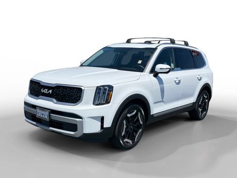 Used 2023 Kia Telluride EX AWD/4WD image 1