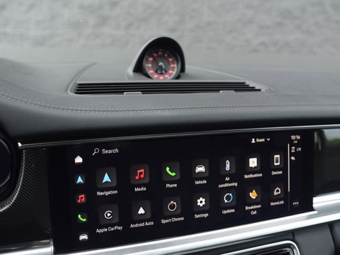 Certified 2023 Porsche Panamera GTS AWD/4WD image 22