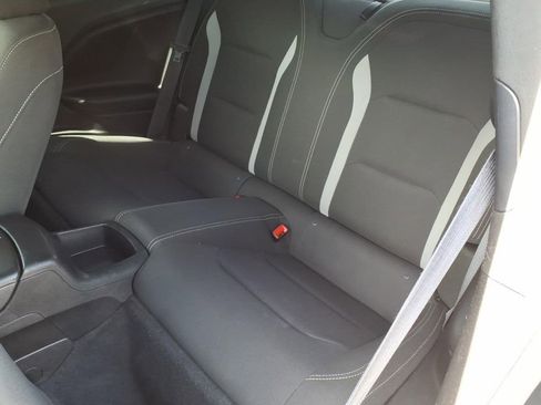 Used 2020 Chevrolet Camaro LT RWD image 6