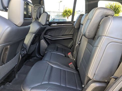 Used 2016 Mercedes-Benz GL 63 AMG 4MATIC image 23