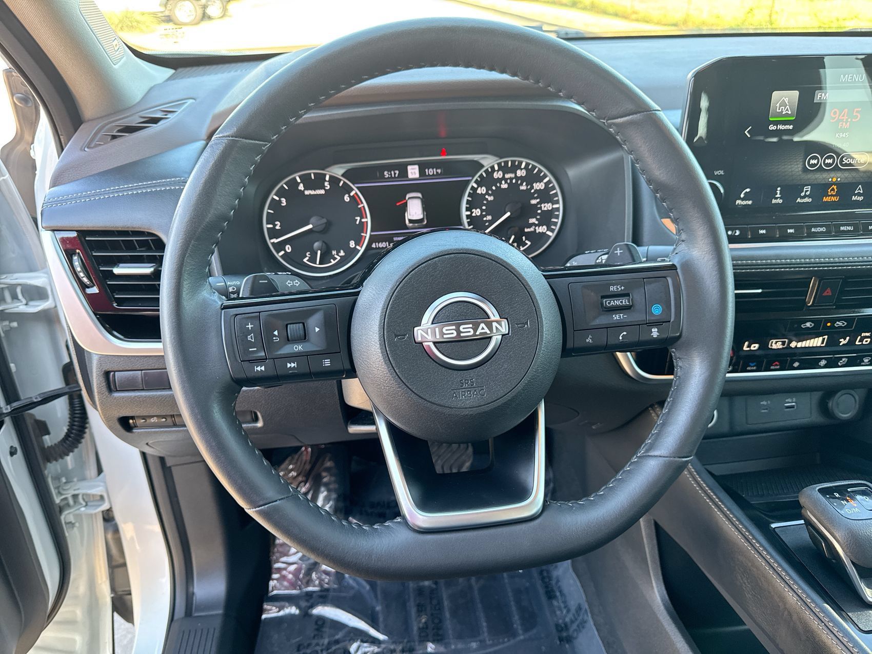 Used 2023 Nissan Rogue SL w/ SL Premium Package FWD image 14