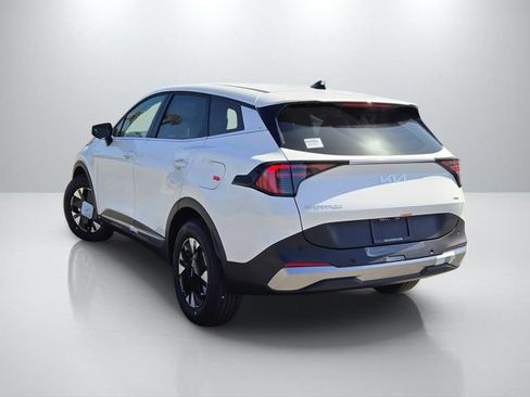 New 2026 Kia Sportage LX FWD image 6