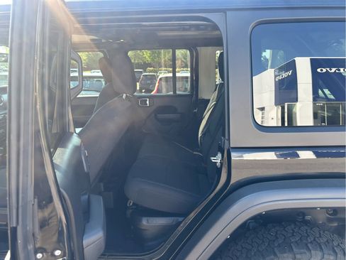 Used 2023 Jeep Wrangler Unlimited Rubicon 4xe AWD/4WD image 26