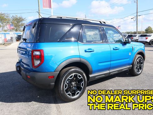 New 2025 Ford Bronco Sport Outer Banks AWD/4WD image 3
