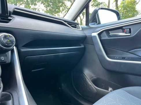 Used 2020 Toyota RAV4 XLE w/ Convenience Package AWD/4WD image 59