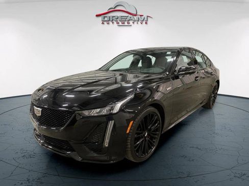 Used 2024 Cadillac CT5 V w/ Super Cruise 2 Package RWD image 3