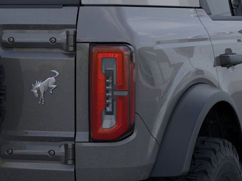 New 2026 Ford Bronco Badlands image 24