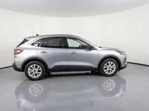 Used 2024 Ford Escape Active FWD image 16