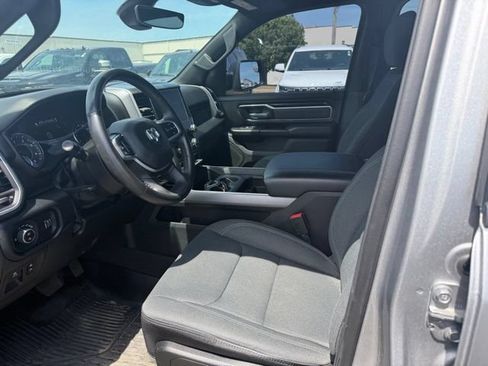 Used 2022 RAM 1500 Big Horn AWD/4WD image 5