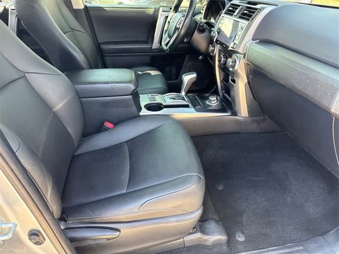 Used 2022 Toyota 4Runner TRD Sport image 12