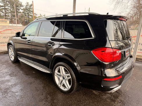 Used 2014 Mercedes-Benz GL 550 4MATIC image 12