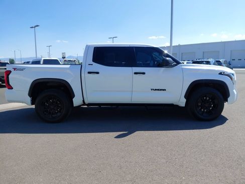 Used 2023 Toyota Tundra SR5 AWD/4WD image 3