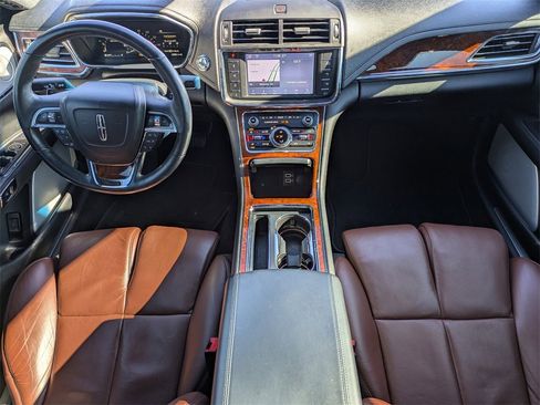 Used 2020 Lincoln Continental Reserve w/ Luxury Package image 2